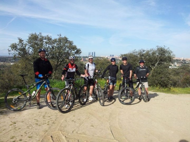 Personas en bici